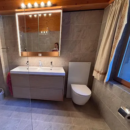 Gstaad - Cozy Spacious Flat Right In The Village * Rougemont