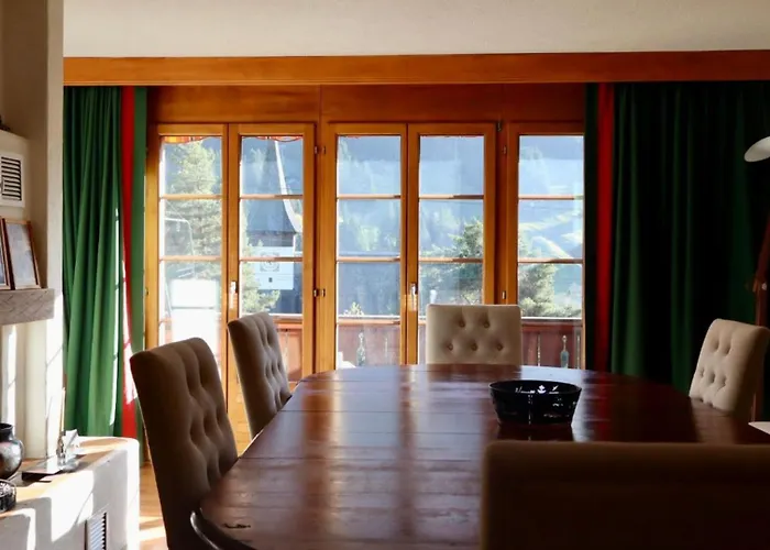 Gstaad - Cozy Spacious Flat Right In The Village Daire